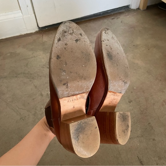 Nisolo Heeled Chelsea Boots in Brandy Leather - Picture 8 of 13